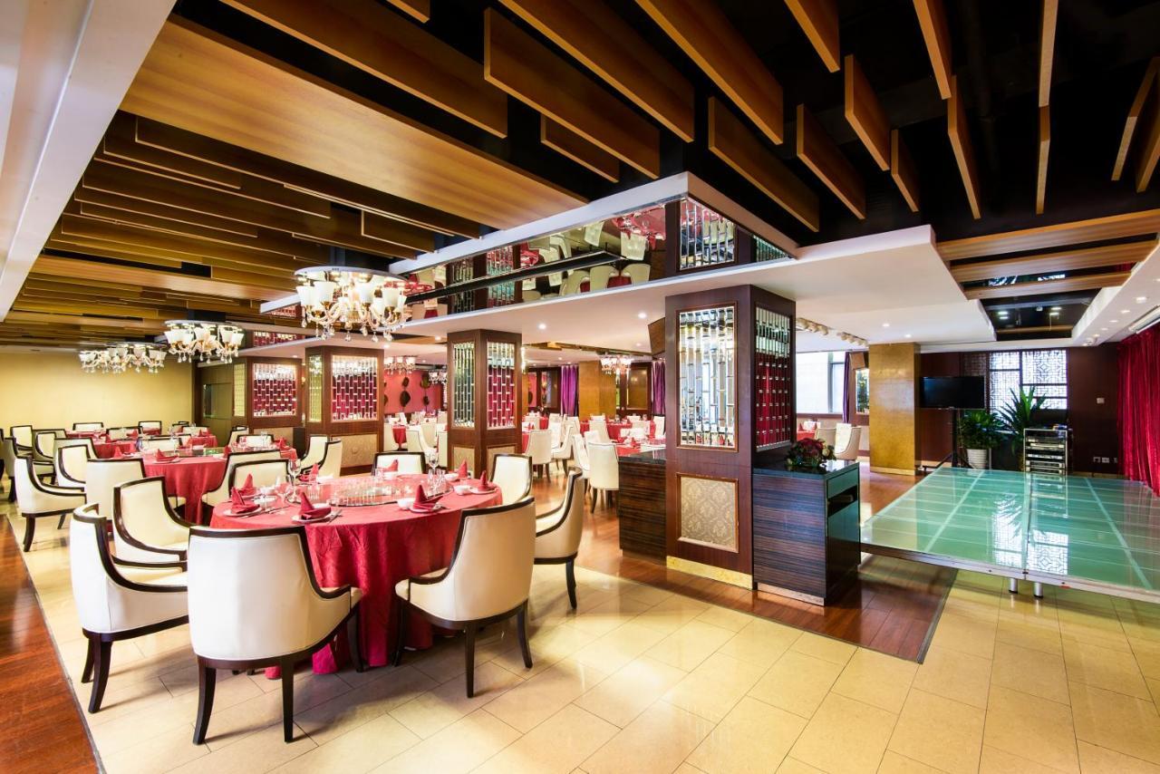 Chengdu Chunxi Hotel Exterior foto